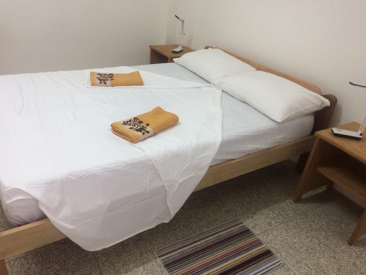 The Amazon Within Hostel Ικίτος Εξωτερικό φωτογραφία