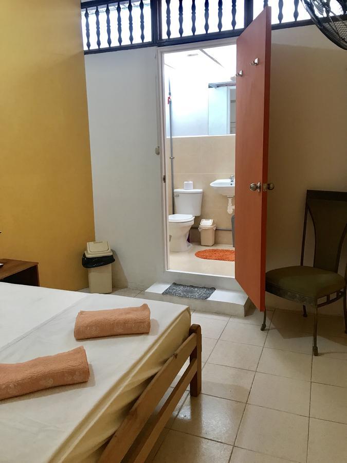 The Amazon Within Hostel Ικίτος Εξωτερικό φωτογραφία
